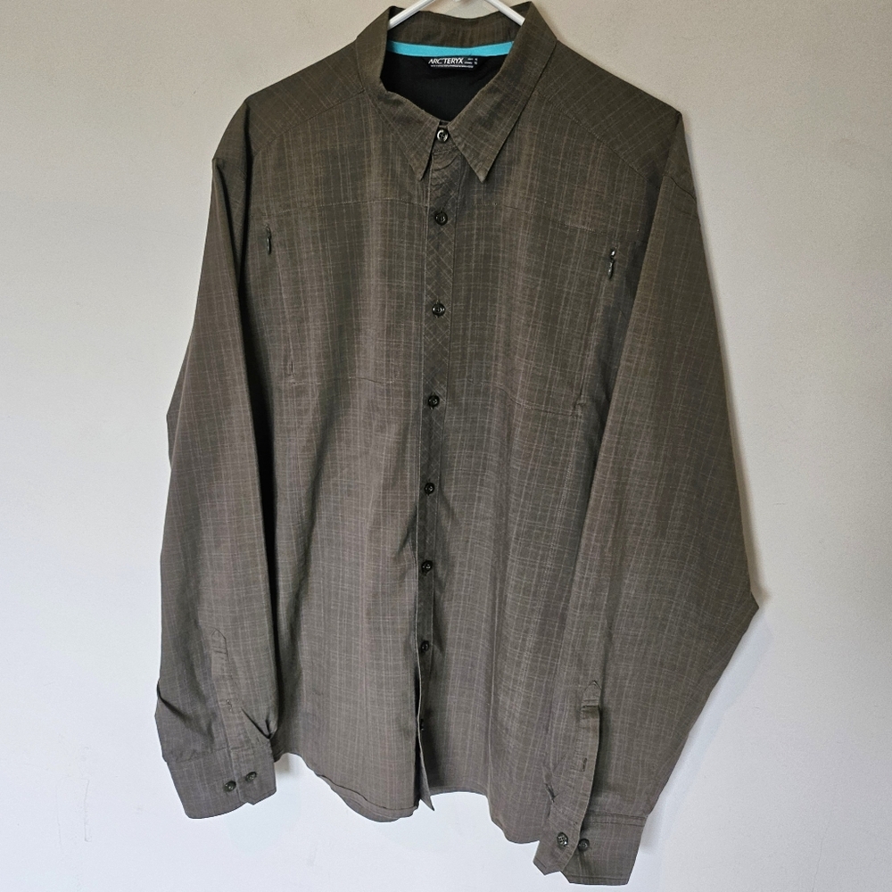 Fabletics Performance Athletic Shorts - Unlined -… - image 1